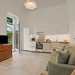 Apartment & Relax - Private Parking - Happy